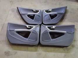 Volvo V60 Set di rivestimento sedili e portiere 