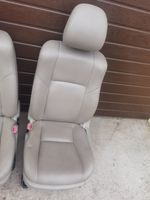 Toyota Avensis T270 Set di rivestimento sedili e portiere 