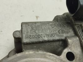 Audi A4 S4 B9 Przepustnica elektryczna 06M133062H