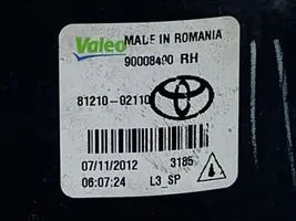 Toyota Yaris Światło przeciwmgłowe przednie 8121002110