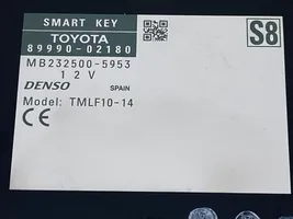 Toyota Auris E180 Centralina/modulo sensori di parcheggio PDC 8999002180