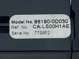 Toyota Auris E180 AUX-pistokeliitin 861900D030