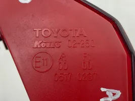 Toyota Auris E180 Takaluukun takavalot 05170237