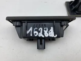 Audi A6 C7 Éclairage de plaque d'immatriculation 4G0943021