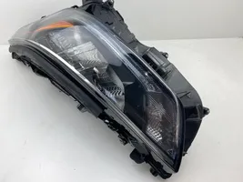 Toyota Highlander XU70 Lampa przednia 101008A06N