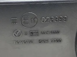 Toyota Avensis T270 Rétroviseur électrique de porte avant SKH7760