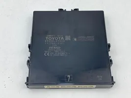 Toyota Prius Prime Inne komputery / moduły / sterowniki 8999047280