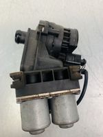 Audi A6 S6 C6 4F Heizungsventil Wasserventil 8E0820035B