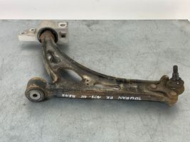 Volkswagen Touran I Braccio di controllo sospensione anteriore inferiore/braccio oscillante 1K0407158G