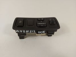 Toyota Avensis T250 A set of switches 183574