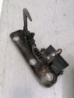 Volkswagen Tiguan Anello/gancio chiusura/serratura del vano motore/cofano 1K0823480