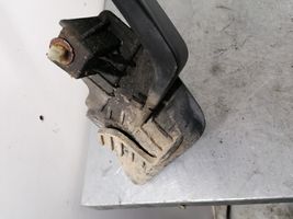 Volkswagen Tiguan Listwa / Nakładka na błotnik przedni 5N0854819A