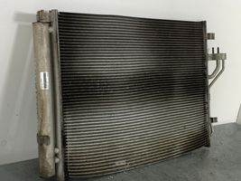 KIA Sportage Radiatore di raffreddamento A/C (condensatore) 976062Y500
