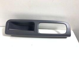 Volvo C30 Rivestimento della maniglia interna per portiera anteriore 8679473