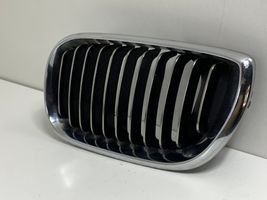 BMW 3 E46 Grille calandre supérieure de pare-chocs avant 70721299