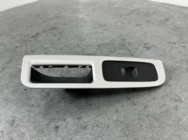 Volvo V50 Front door window switch trim 8663815