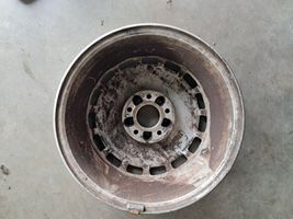 Mercedes-Benz E W124 R 15 plieninis štampuotas ratlankis (-iai) 1244010802