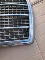 Mercedes-Benz COMPAKT W115 Grille de calandre avant 1158882285