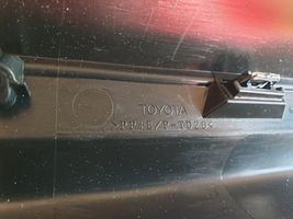 Toyota RAV 4 (XA40) Etupuskuri 5271142040