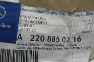 Mercedes-Benz S W220 Takapuskurin kannake A2208850216