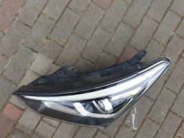 Hyundai Santa Fe Headlight/headlamp 921032W700