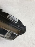 Toyota Verso Lampa przednia 811700F090