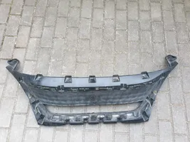 Peugeot 5008 II Maskownica / Grill / Atrapa górna chłodnicy 9815317777