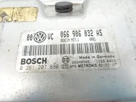 Volkswagen PASSAT B5.5 Centralina/modulo del motore 066906032AS