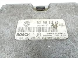 Volkswagen New Beetle Calculateur moteur ECU 06A906018HD