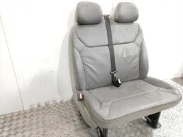 Opel Vivaro Front double seat 