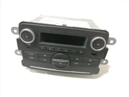 Dacia Sandero Panel / Radioodtwarzacz CD/DVD/GPS 281154137R