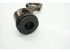 Opel Zafira B Connecting rod/conrod 