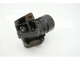 Volkswagen Polo V 6R Supporto di montaggio del filtro dell’olio 03P115389A