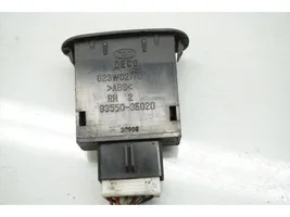 KIA Sorento Przełącznik / Przycisk otwierania klapy bagażnika 93550-3E020