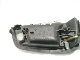 Audi A8 S8 D3 4E Maniglia interna per portiera anteriore 4E0837019