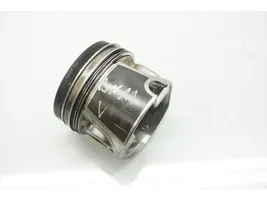 Volkswagen Polo IV 9N3 Piston 