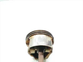 Volkswagen New Beetle Piston with connecting rod 