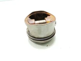 Volvo S70  V70  V70 XC Piston 