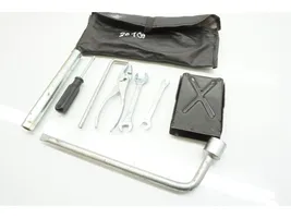 Seat Ibiza IV (6J,6P) Kit d’outils 