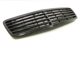 Mercedes-Benz CLK AMG A208 C208 Atrapa chłodnicy / Grill 2088800085