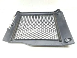 Mazda CX-7 Garniture de radiateur L33E-207B0