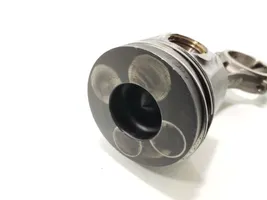 Mitsubishi Lancer Evolution Piston avec bielle 