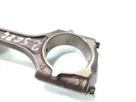 Volkswagen Jetta V Piston with connecting rod 