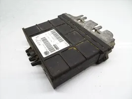 Volkswagen Bora Module de contrôle de boîte de vitesses ECU 09A927750R