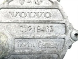 Volvo C30 Pompe à vide 31219463