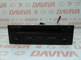 Volkswagen Passat Alltrack Radio/CD/DVD/GPS-pääyksikkö 7135746