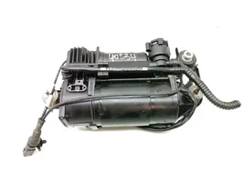 Porsche Cayenne (9PA) Ilmajousituksen kompressoripumppu 7L0616006D