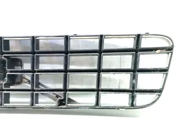 Volvo XC90 Grille calandre supérieure de pare-chocs avant 8620641