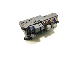 Mercedes-Benz E AMG W212 Module de fusibles 2115457701