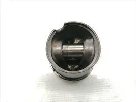 Opel Astra H Piston 